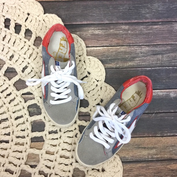 Freebird By Steven | Distressed Star Sneakers - Picture 2 of 6